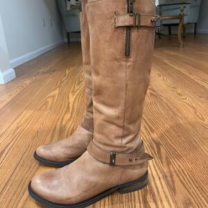 Steve Madden boots